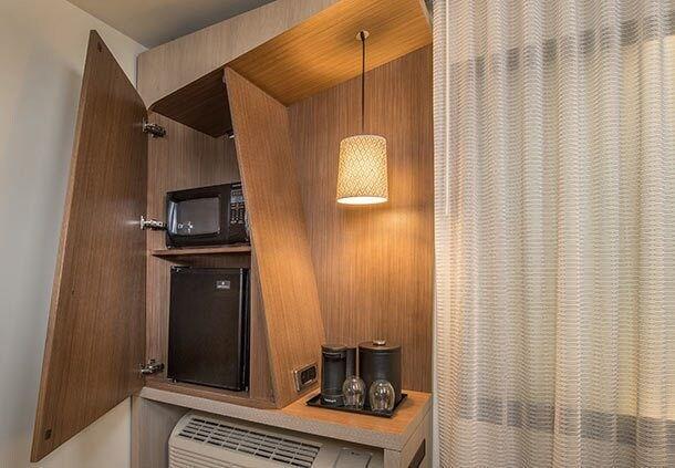 Courtyard By Marriott Toledo North Hotel Ngoại thất bức ảnh